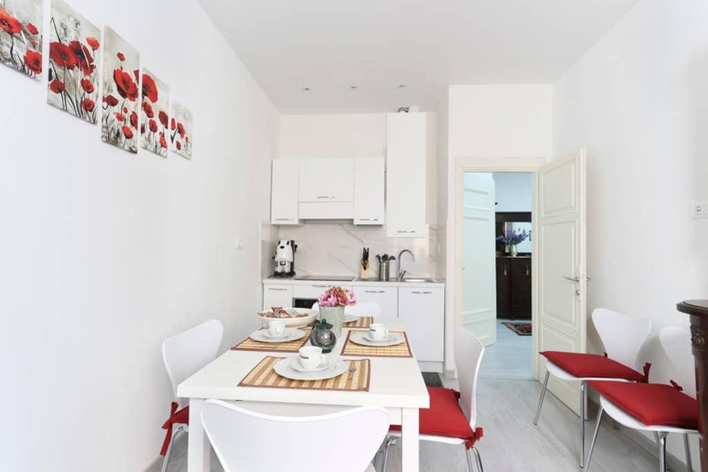 Apartamento Miky's *